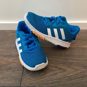 Adidas Toddler Boys Tennis Shoes size 9